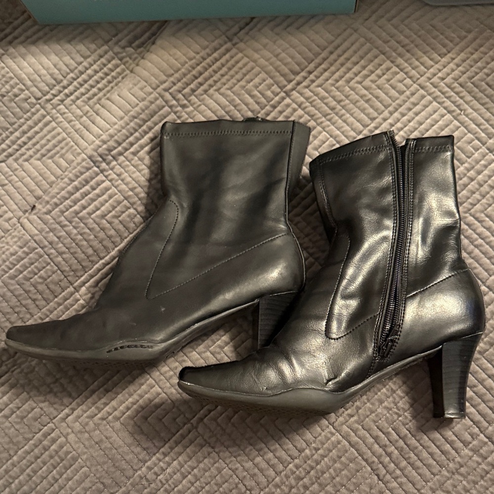 Naturalizer Black Heeled Boots